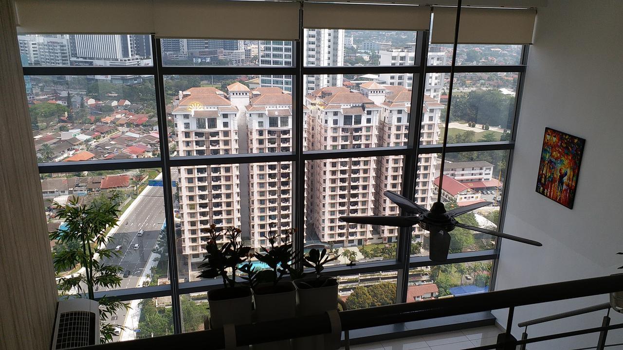The Garden Apartment At Kuala Lumpur Петалинг-Джая Экстерьер фото